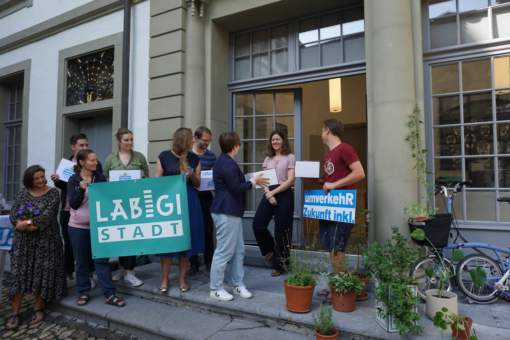 Einreichtung Stadtklima-Initiative Bern Einreichtung Stadtklima-Initiative Bern