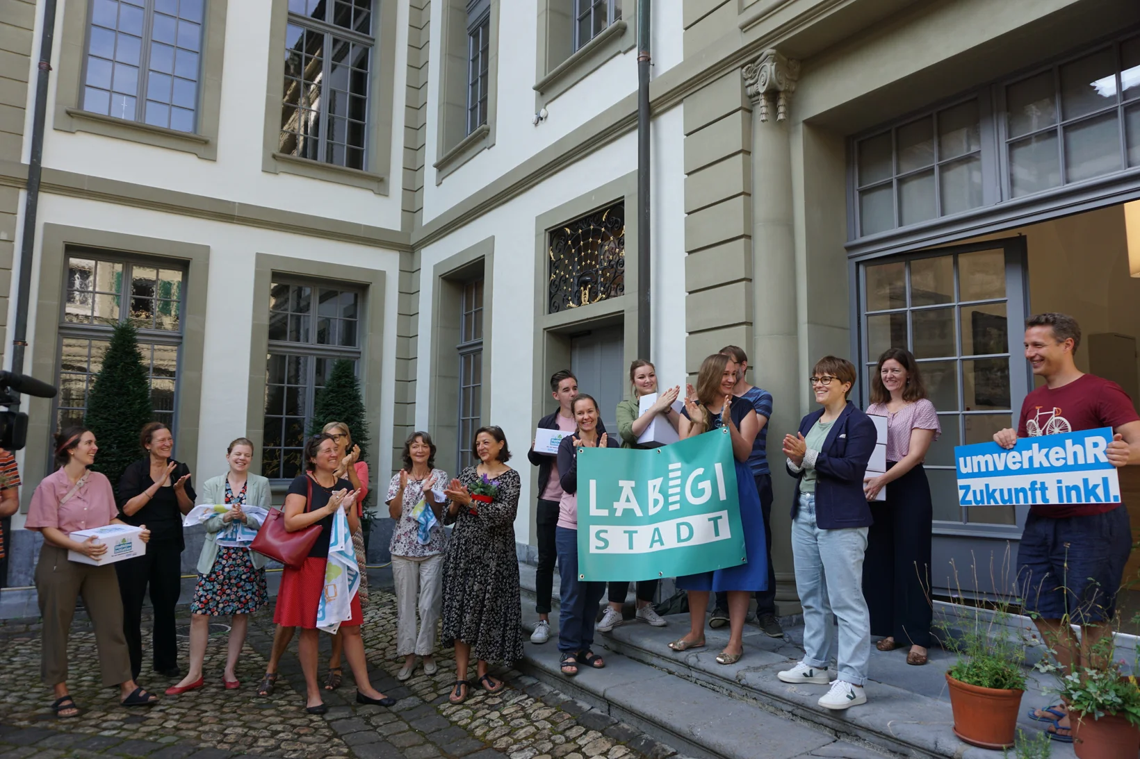 Einreichung Stadtklima-Initiative Bern Einreichung Stadtklima-Initiative Bern