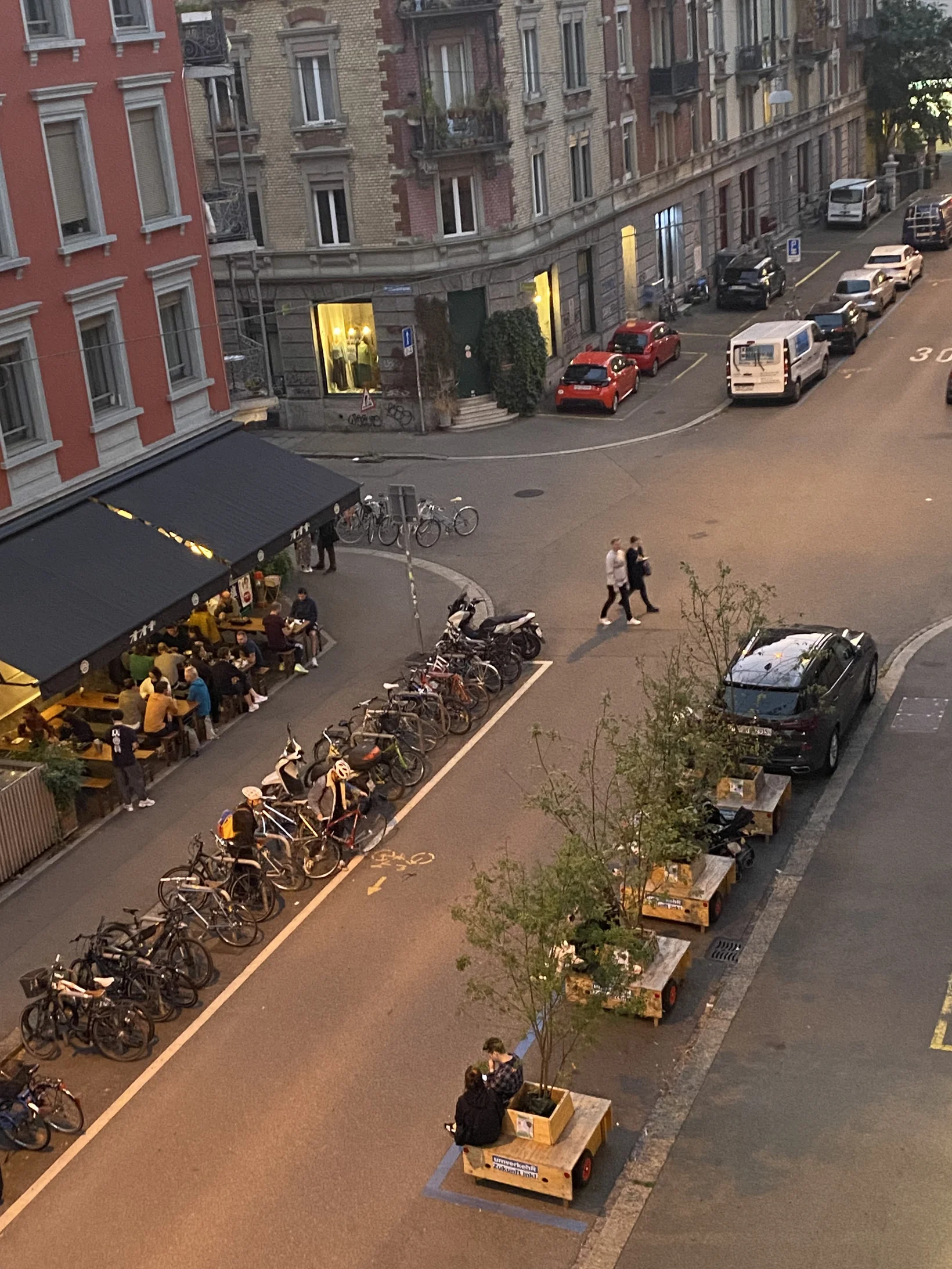 Wanderbaumallee Werdstrasse
