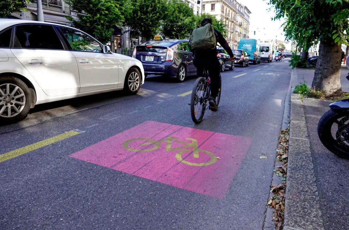 Bande cyclable Georges Favon