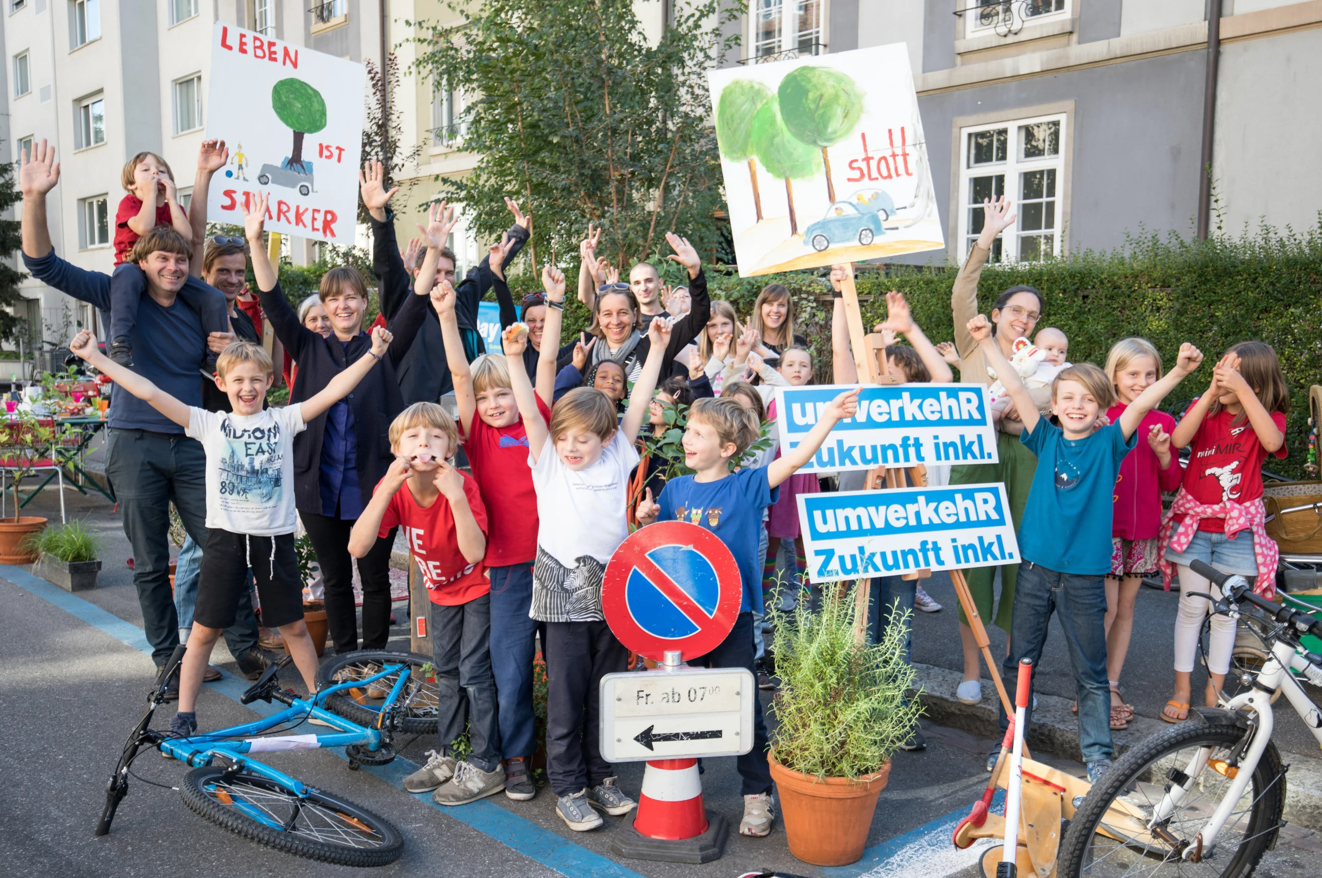 Brot und Spiele von Alexander und Freunden in Basel am PARK(ing) Day 2019