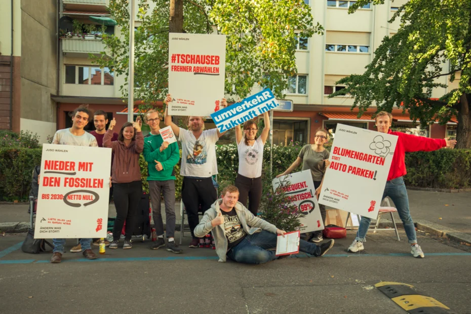 Standaktion. Informationen zum PARK(ing) Day und über die Juso in Basel am PARK(ing) Day 2019