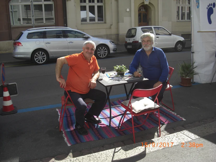 Gemütliches Zusammensein an der Maulbeerstrasse am PARK(ing) Day 2017