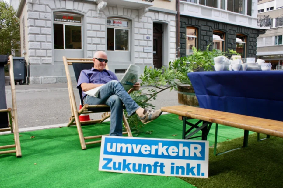 Die Garten-Oase von umverkehR an der Kanzleistrasse in Zürich am PARK(ing) Day 2018