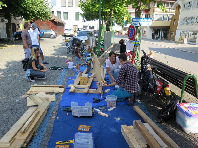 Chugelibahn statt Parkplatz - von Richard und Freunden am PARK(ing) Day 2020 in Sarnen