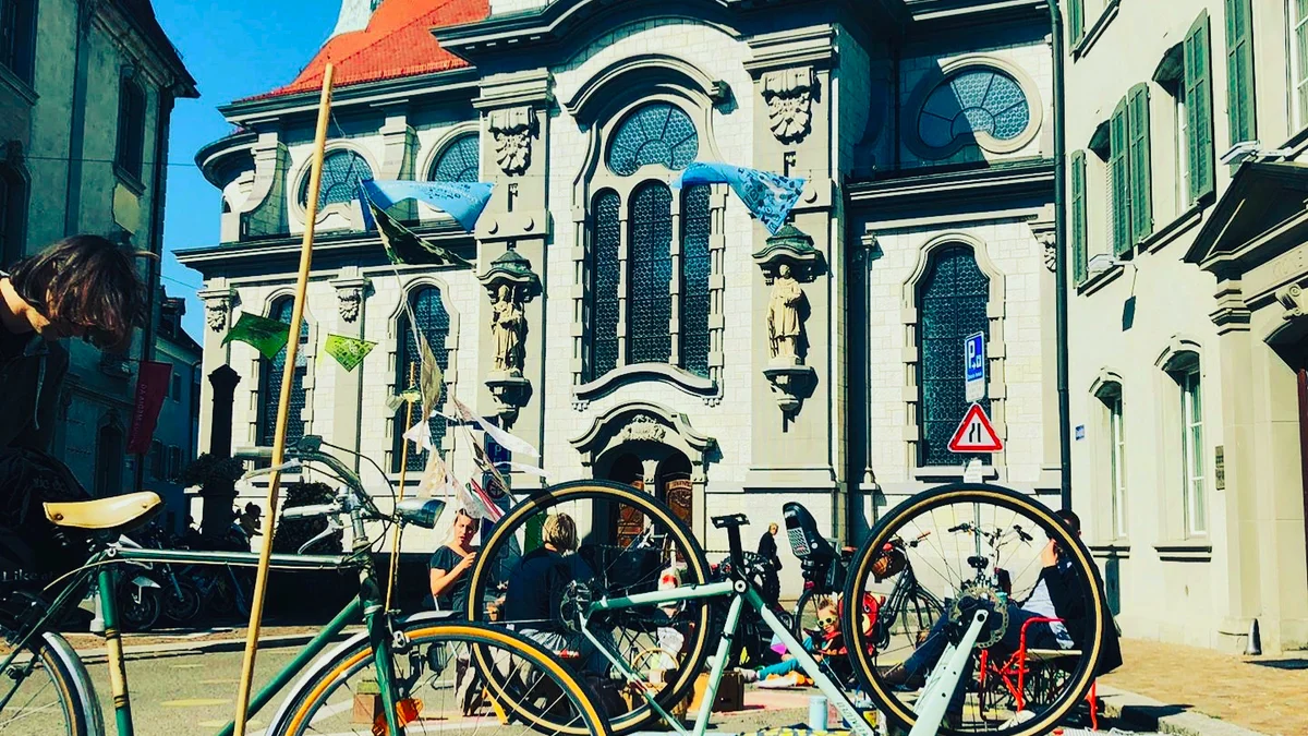 Gemütlicher Aufenthaltsort statt Parkplatz von Fiona und Freunden in Frauenfeld  am PARK(ing) Day 2019