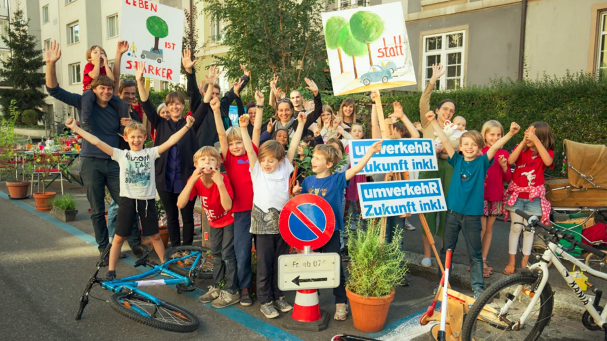 Brot und Spiele von Alexander und Freunden in Basel am PARK(ing) Day 2019