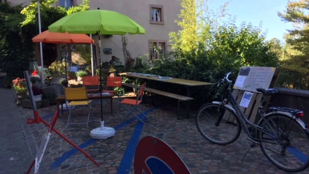 Ruheoase statt Parkplatz von Nika in Laufenburg am PARK(ing) Day 2019