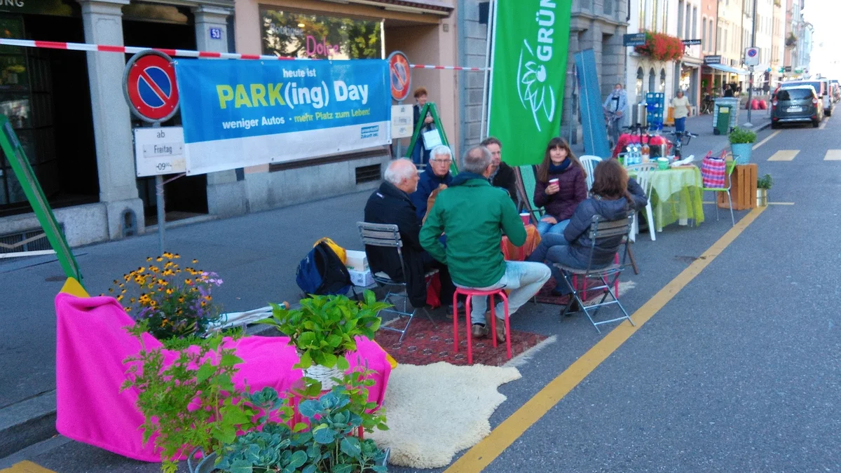 Brot und Spiele statt Parkplatz von Reto und Freunden in Winterthur am PARK(ing) Day 2019
