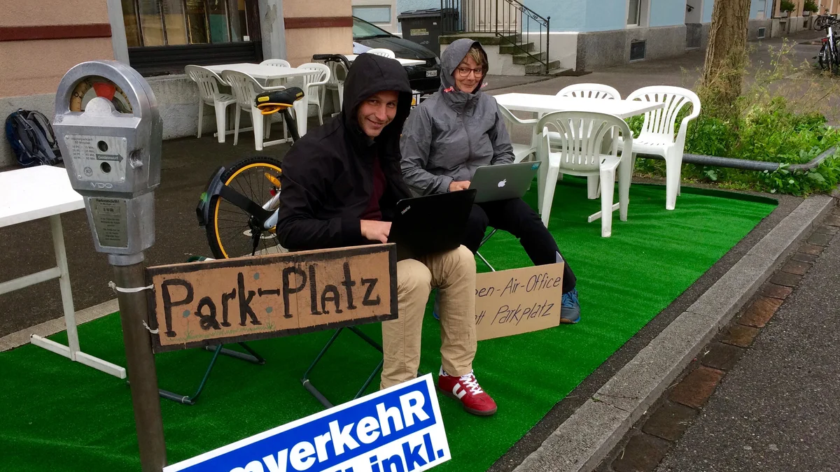 Open-Air-Office statt Parkplatz am PARK(ing) Day 2017 in Zürich