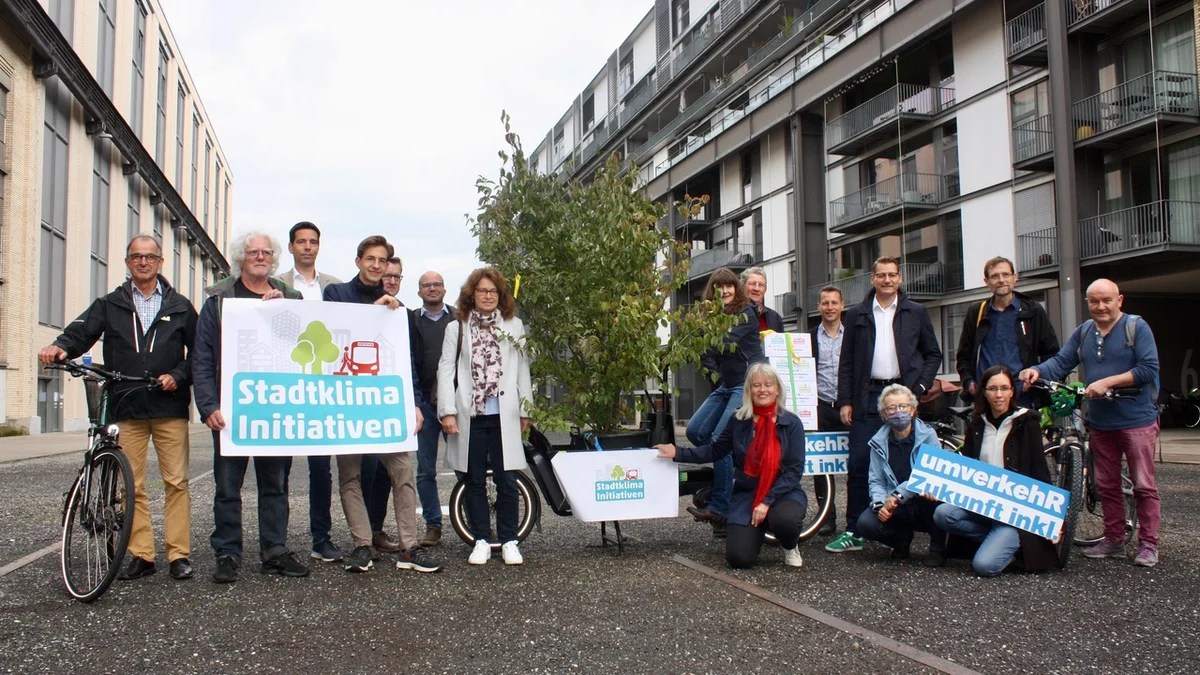 Einreichung der Stadtklima-Initiativen in Winterthur