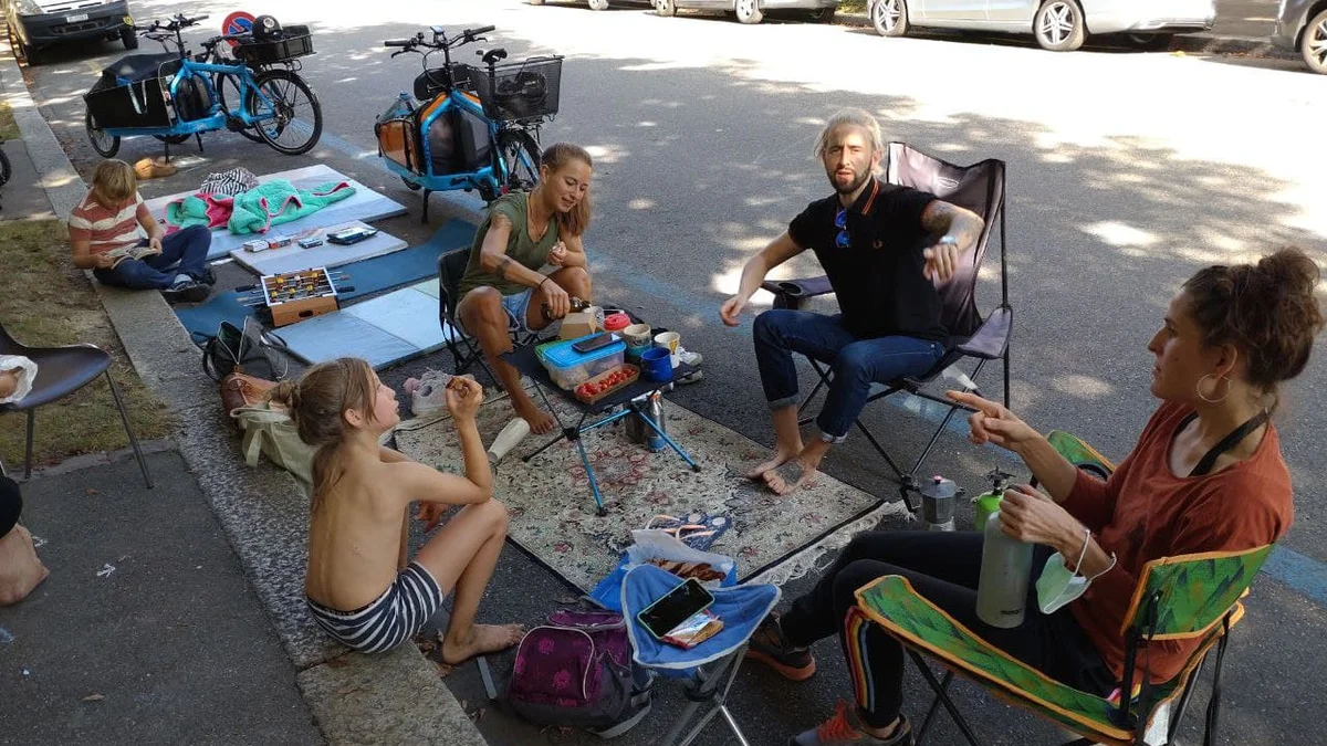 PARK(ing) Day 2021, Basel, Strassburgerallee 124, Relax statt Parkplätz mit Basel2030