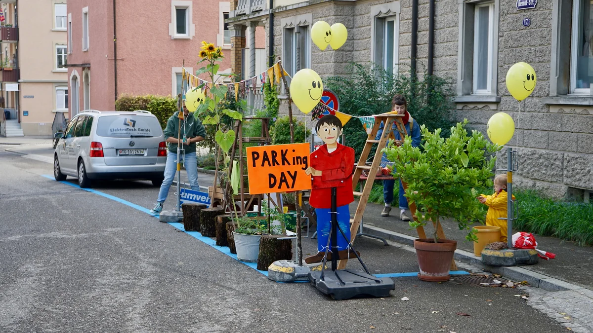 PARK(ing) Day 2021, St.Gallen, Demutstrasse 17 Kunstparkplatz von der Gruppe  Demutstrasse beruhigen