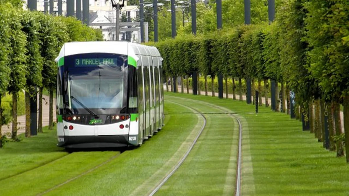 Nantes - Tramway - Adtranz Incentro