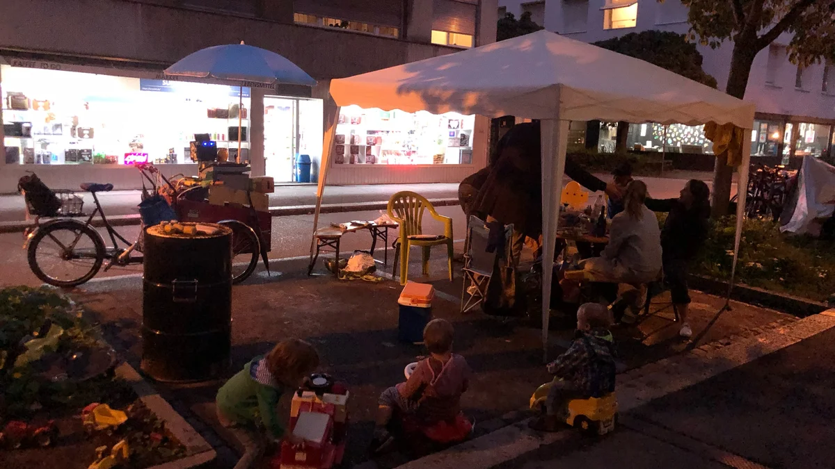 PARK(ing) Day 2022 in der Amerbachstrasse in Basel