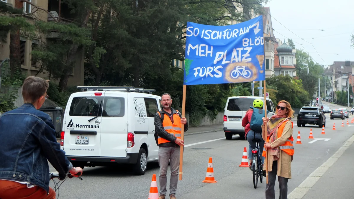 Veloweg Klusplatz