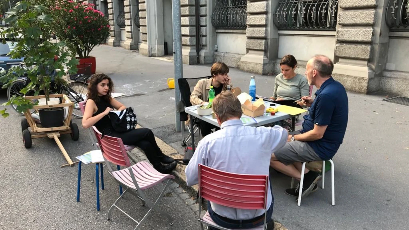 Hier könnte ein Baum stehen von Kaj am PARK(ing) Day 2020 in Glarus
