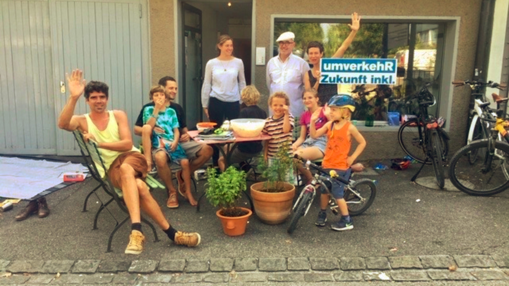 Brot und Spiele statt Parkplatz von Anina und Freunden am PARK(ing) Day 2020 in Rapperswil