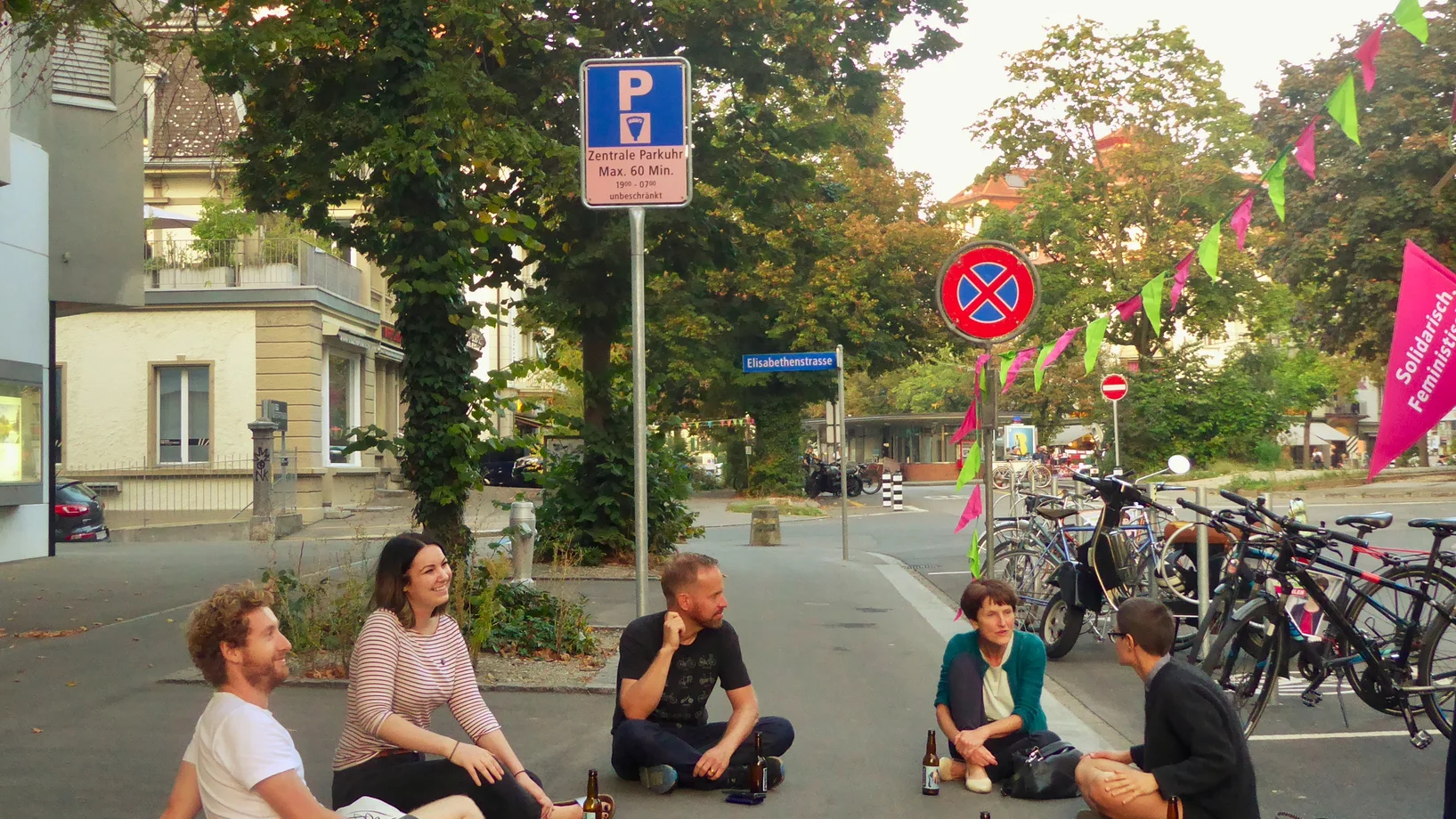 Nimm PLATZ mit der GB-Gemeinderätin Franziska Teuscher am PARK(ing) Day 2020 in Bern