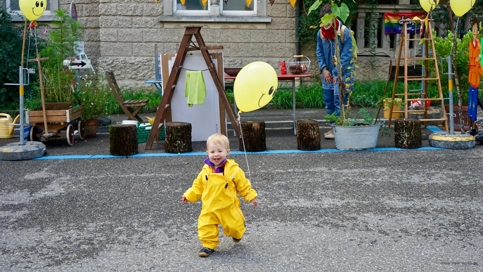 PARK(ing) Day 2021, St.Gallen, Demutstrasse 17 Kunstparkplatz von der Gruppe  Demutstrasse beruhigen